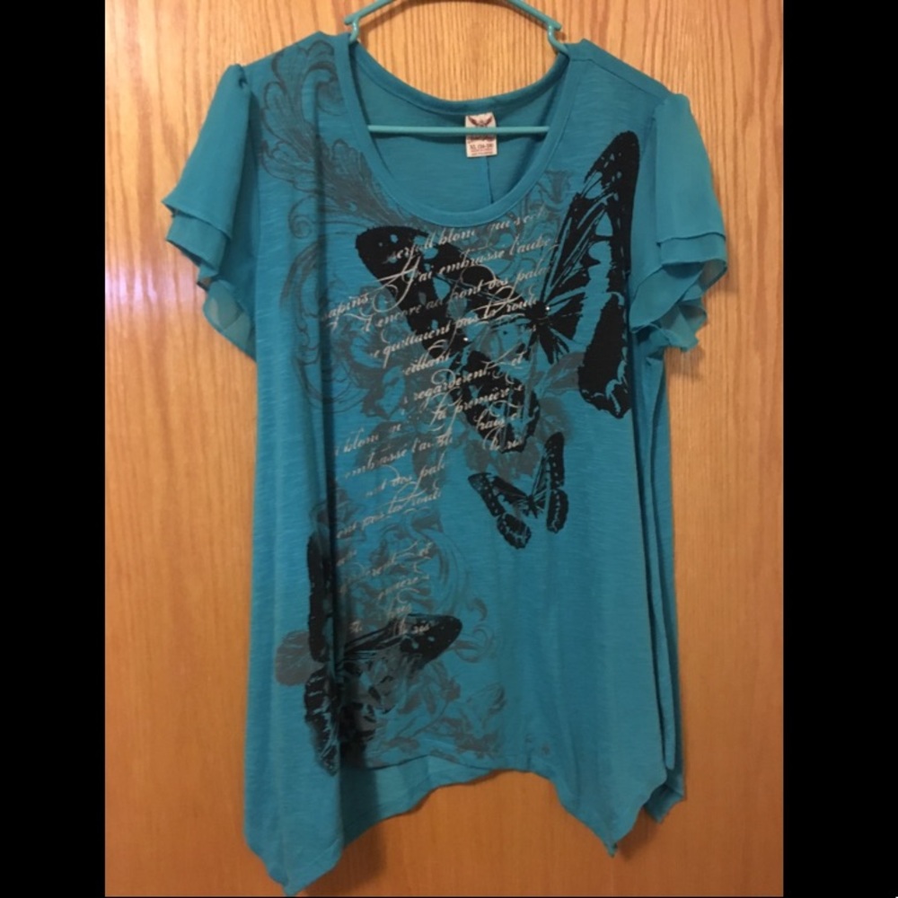 Women’s Faded Glory, Fit and Flare Top.